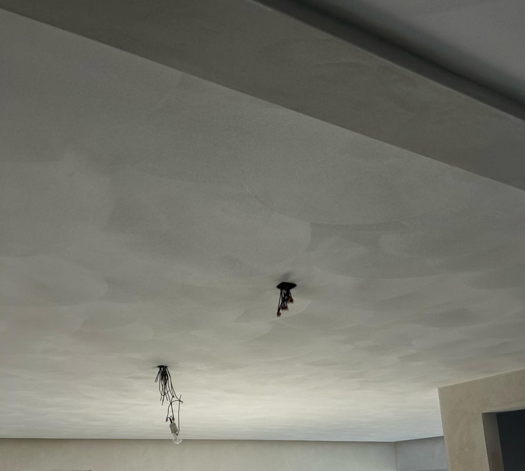 Wat is stucwerk nou eigenlijk? - wat is stucen muur - Stukadoorsbedrijf Groningen Assen